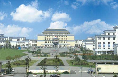 成都市公共交通职业学校