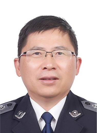 孙正良（公安部交通管理科学研究所党委副书记、所长）