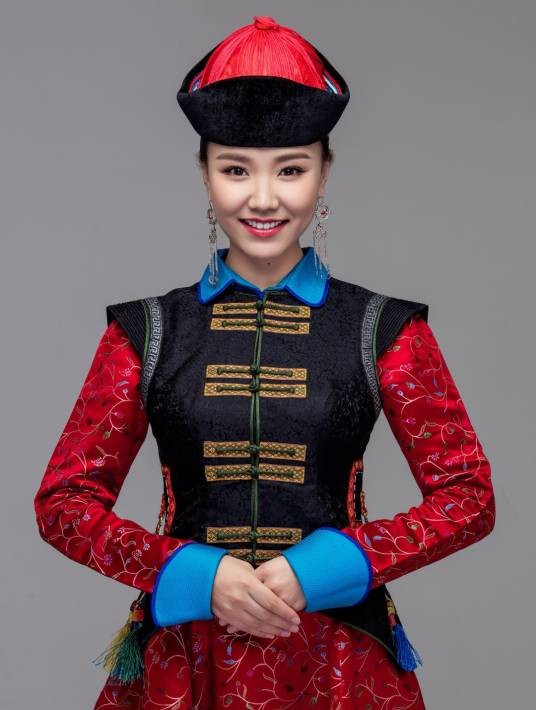 英格玛（中国内地鄂温克族女歌手、演员）