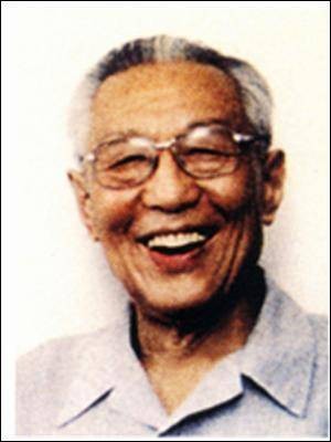 李庄（人民日报创始人之一、原总编辑）