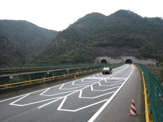 上海—杭州—宁波高速公路