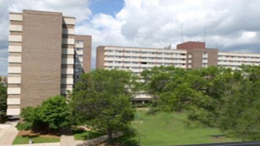 威斯康星大学欧克莱尔分校