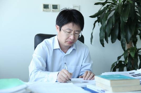 李春雷(中奇制药技术有限公司首席研究员)