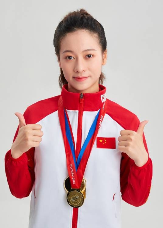 吴柳芳