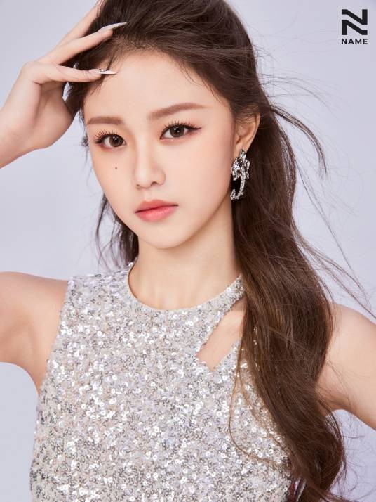 李佳佳（中国内地女歌手、演员）
