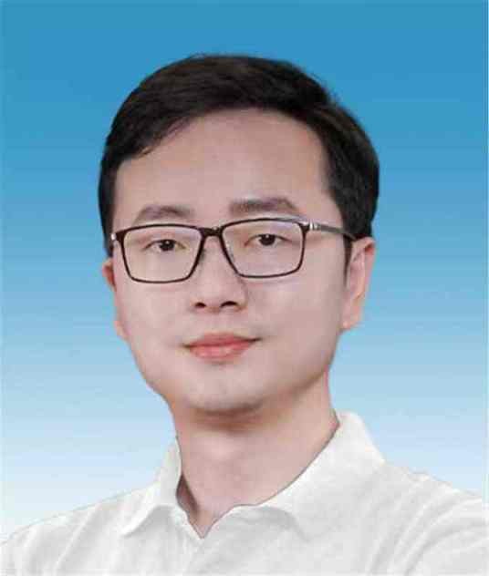 徐雷（西华大学教授）