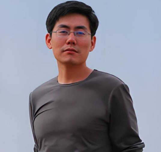 侯海涛（北京师范大学艺术与传媒学院副教授、北师大影像认知与发展研创中心秘书长）