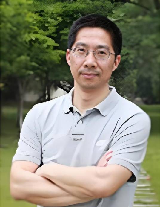 杨刚(常熟理工学院教授)