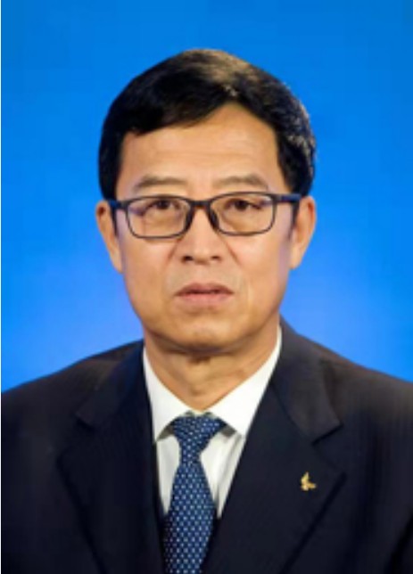 李长春（黑龙江省七台河市人大常委会原副主任）