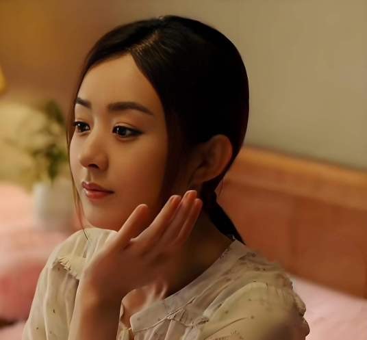 小花（中国电影《乘风破浪》角色）