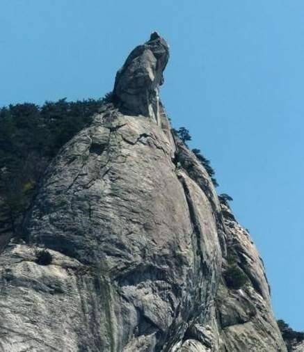 龟峰山（湖北省麻城市5A级景区）