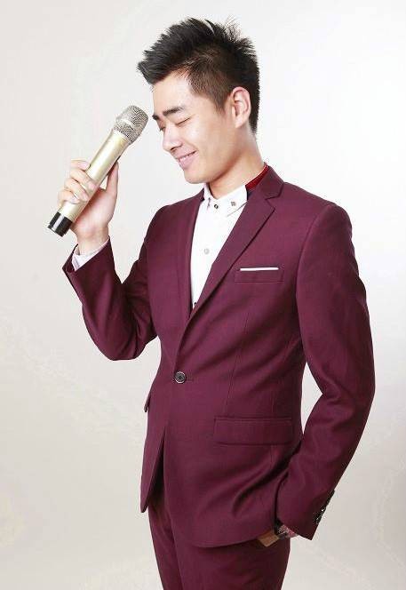 婚礼司仪（结婚典礼的主持人）