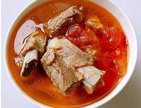 西红柿排骨汤