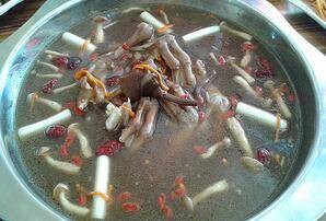 天然飘香鸡