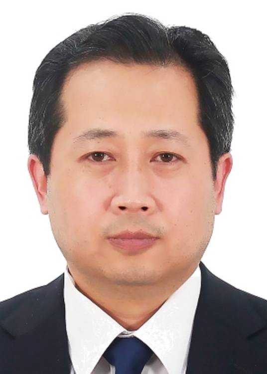 李冰冰（中共河南省委外事工作委员会办公室副主任）