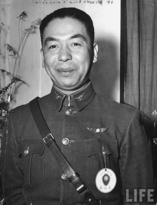 毛邦初