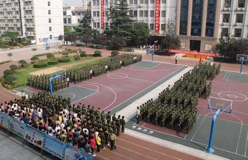 河南省财经学校