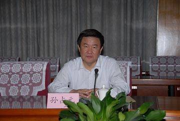 孙占元(山东省委党校原巡视员、教授)