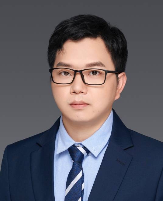 易红（武汉大学高等研究院教授）