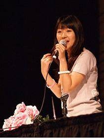 桃井晴子（日本女歌手、声优、作家）