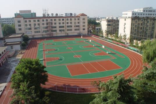 济宁学院附属中学