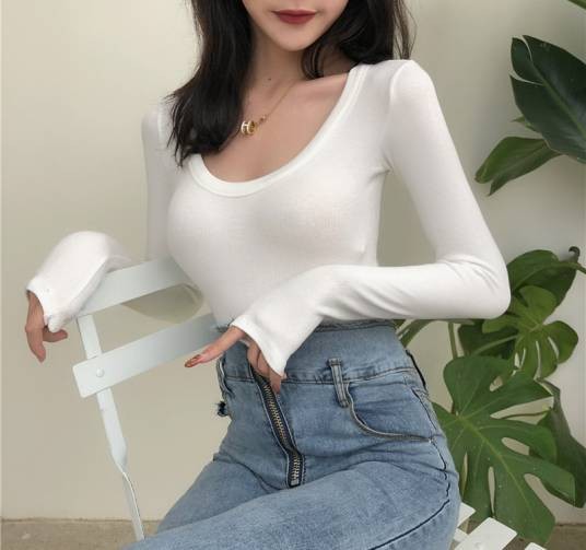 圆领（设计款式）