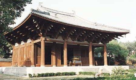 华林寺大殿