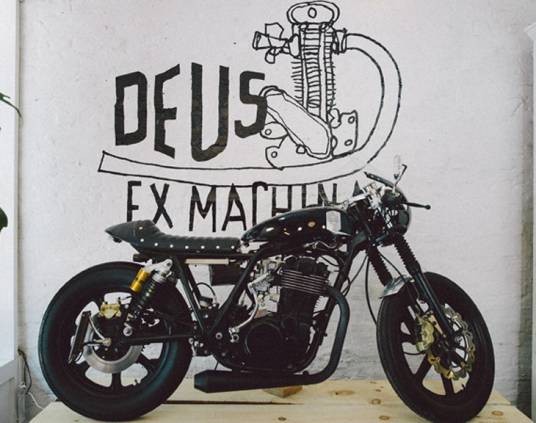 Deus ex Machina（戏剧术语）