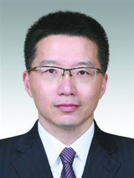 周宏（上海市十六届人民代表大会法制委员会委员）