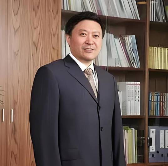 乔旭（中国化工学会会士，南京工业大学化工学院教授、博士生导师）