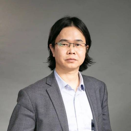 朱庆育