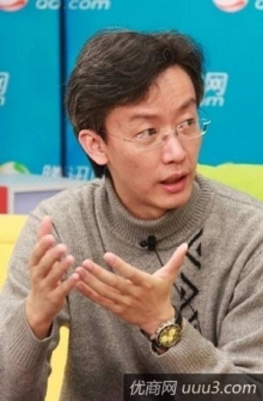 周品(趣玩网创始人)