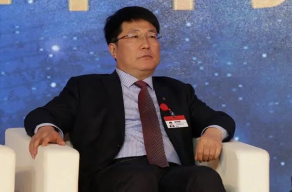 紫光董事长为何辞职?