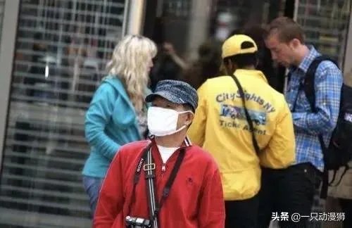 美国宣布进入紧急状态,当地华侨应该怎么团结自救?