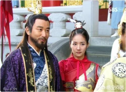 如果想了解新罗的善德女王,除了《三国史记》、《三国遗事》、《东国通鉴》,还可以参考哪些韩国书籍?