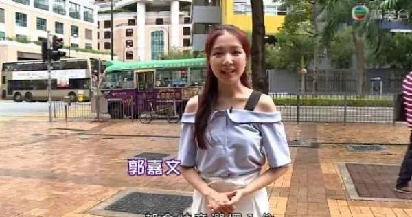 李泽楷新欢发文暗讽“个别人”不谈感情谈素质,你怎么看?