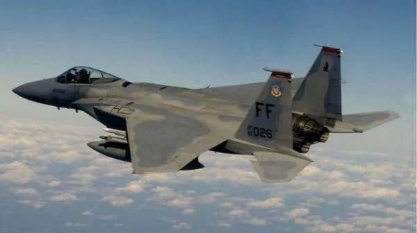 F15和苏27谁更厉害?