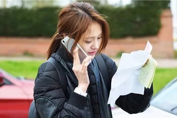 《女儿们的恋爱》中郑爽对张恒说“我们不应该是情侣”,她是要分手吗?