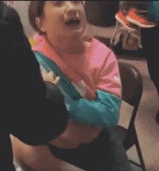 那些年我们追过的男(女)孩中发生过什么搞笑的事情?