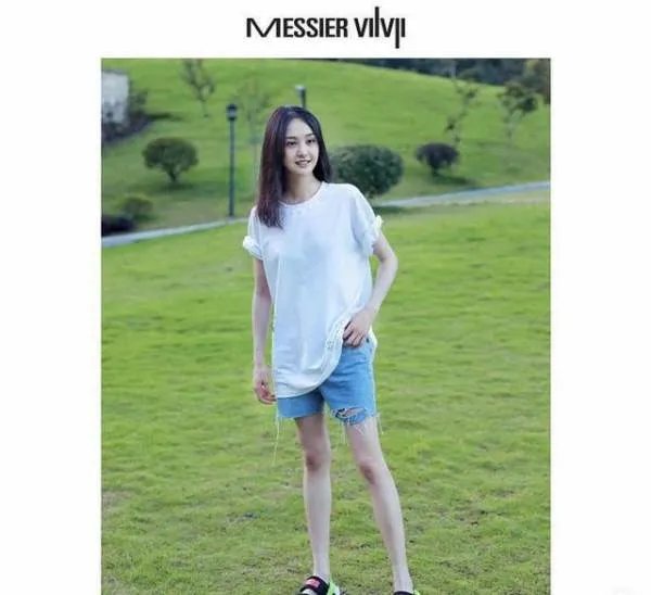 堪比富婆?郑爽到底多有钱?