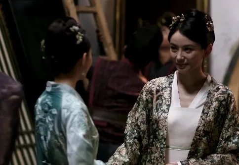 知否：墨兰与明兰向来不和，为什么结局时明兰轻而易举原谅了她？