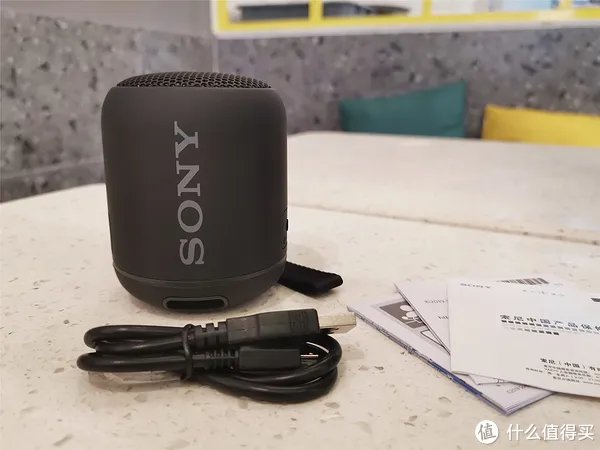 索尼蓝牙音箱
