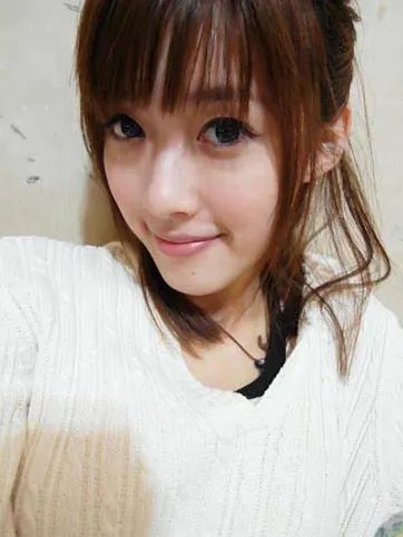 台湾文化大学超萌美女让人腿软 “文化洁西卡”晶晶红出台湾