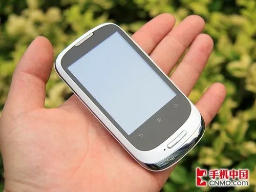 QQService精巧智能机 华为C8500S评测