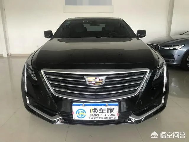 对于最近很火的凯迪拉克追高铁事件怎么看?