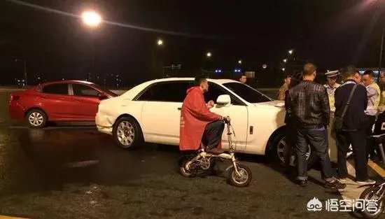 成都一劳斯莱斯撞死2名路人,检测暂未发现司机酒驾,对此你怎么看?