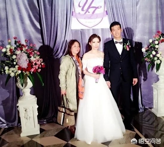 网曝颜骏凌已离婚，前妻发文：“别跟我提这人”。你怎么看？