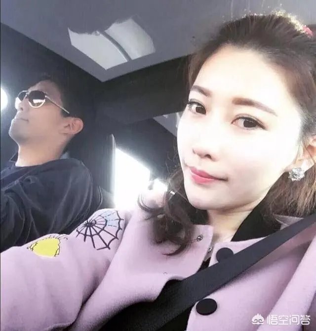网曝颜骏凌已离婚，前妻发文：“别跟我提这人”。你怎么看？