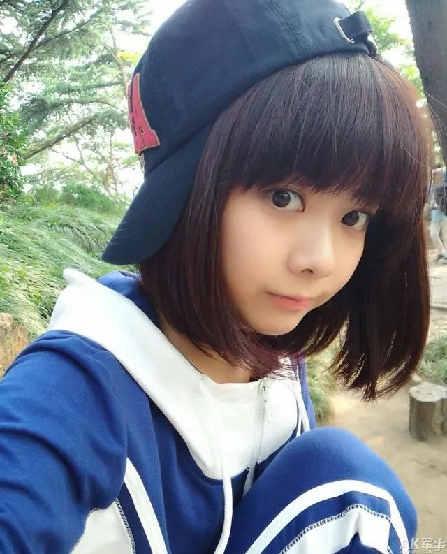 有哪些具有少女感的女明星?