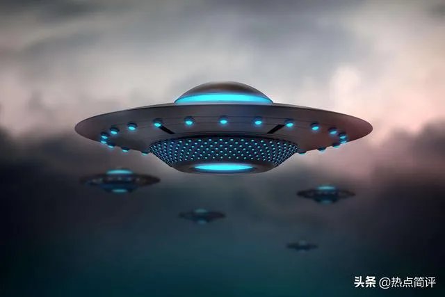 美国国内疫情泛滥,为何却公布UFO视频?